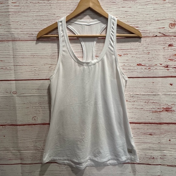 Vuori Tops - Vuori Lux Racerback Tank in White Sz S